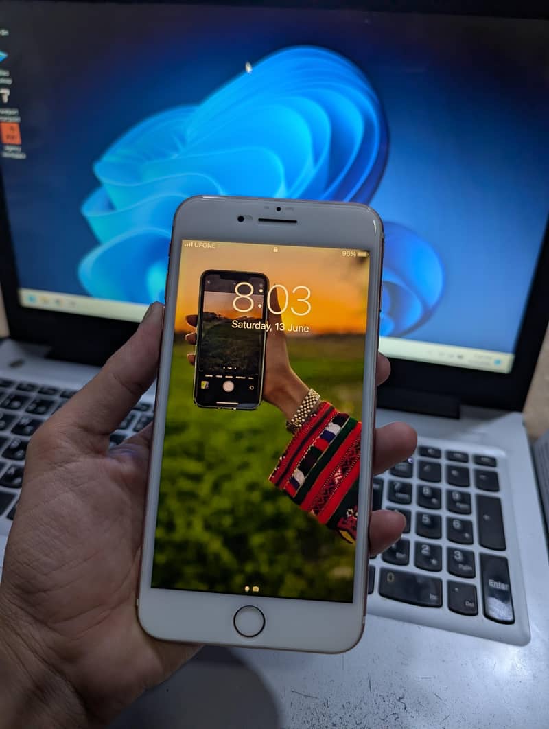 Apple iPhone 7 Plus 2