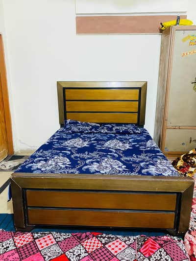 Bed 5 foot