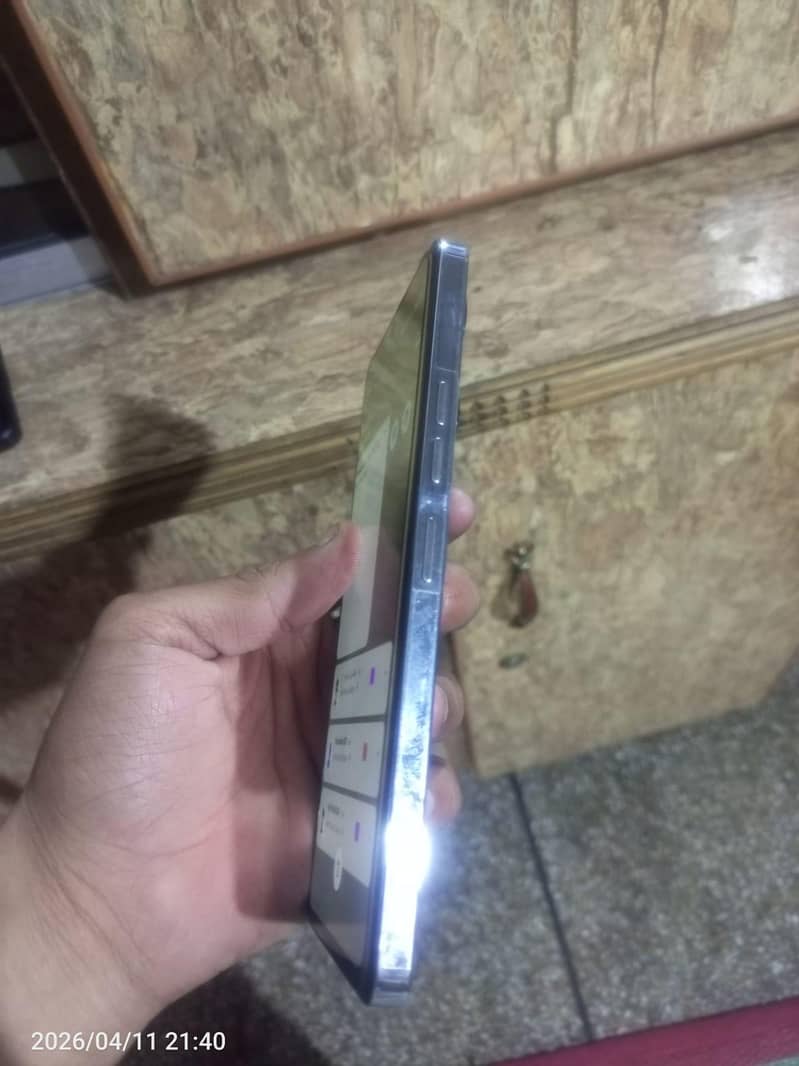 Tecno CAMON 20 2
