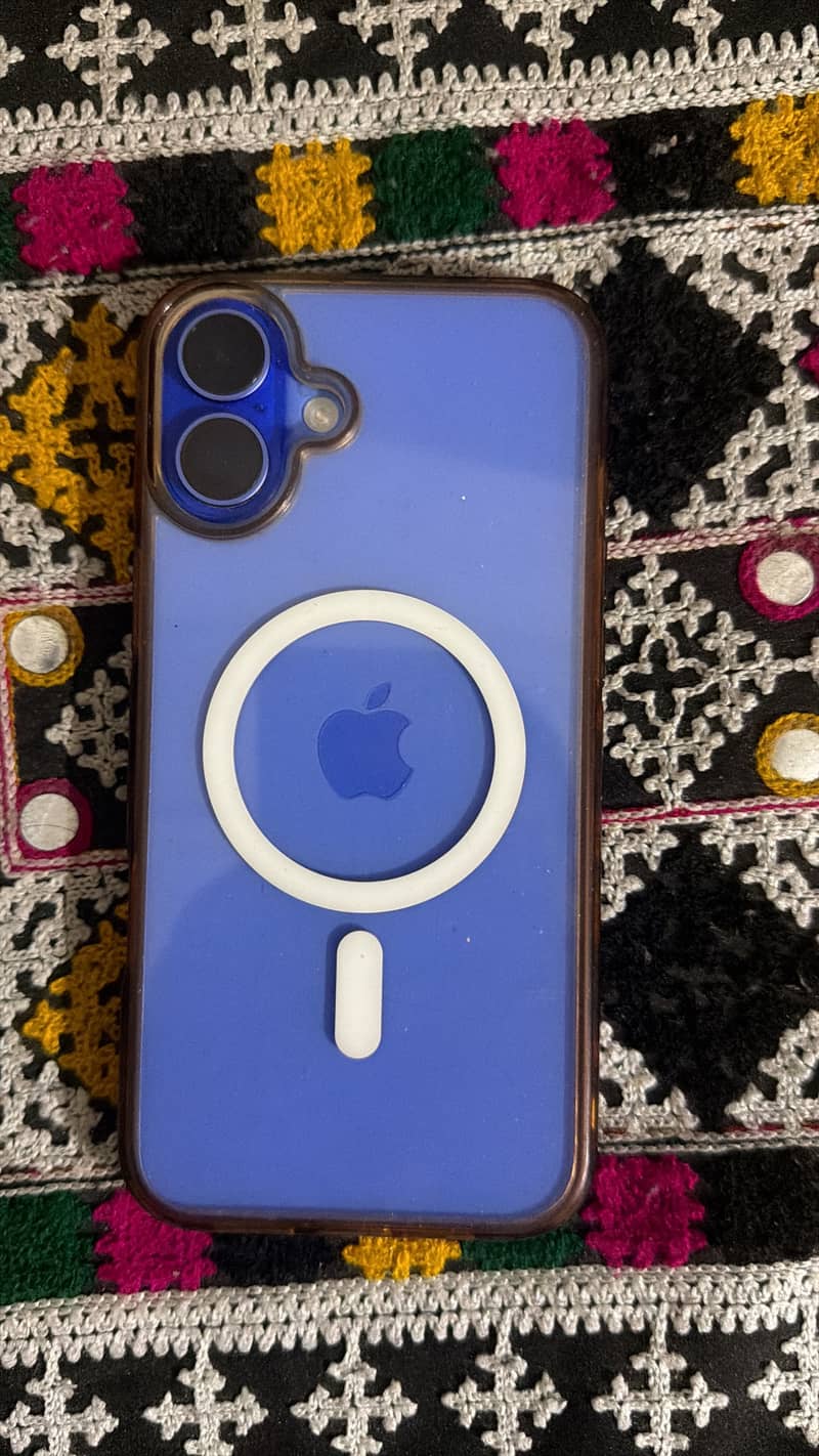 Apple iPhone 16 Plus 1