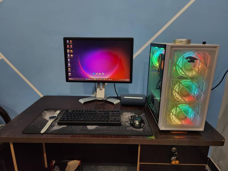 Gaming PC Setup 0