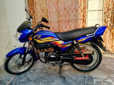 Honda Pridor blue color