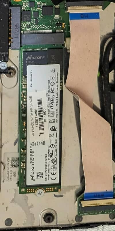 Micron Nvme ssd 256gb 100% working system pulled