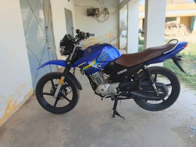 Yamaha ybr g