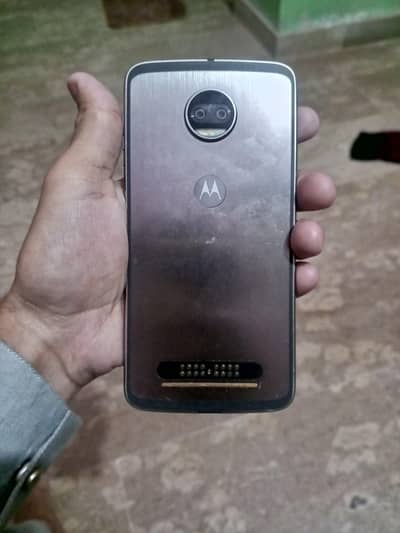 Motorola Moto Z2 Force