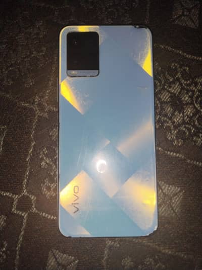 Vivo Y21