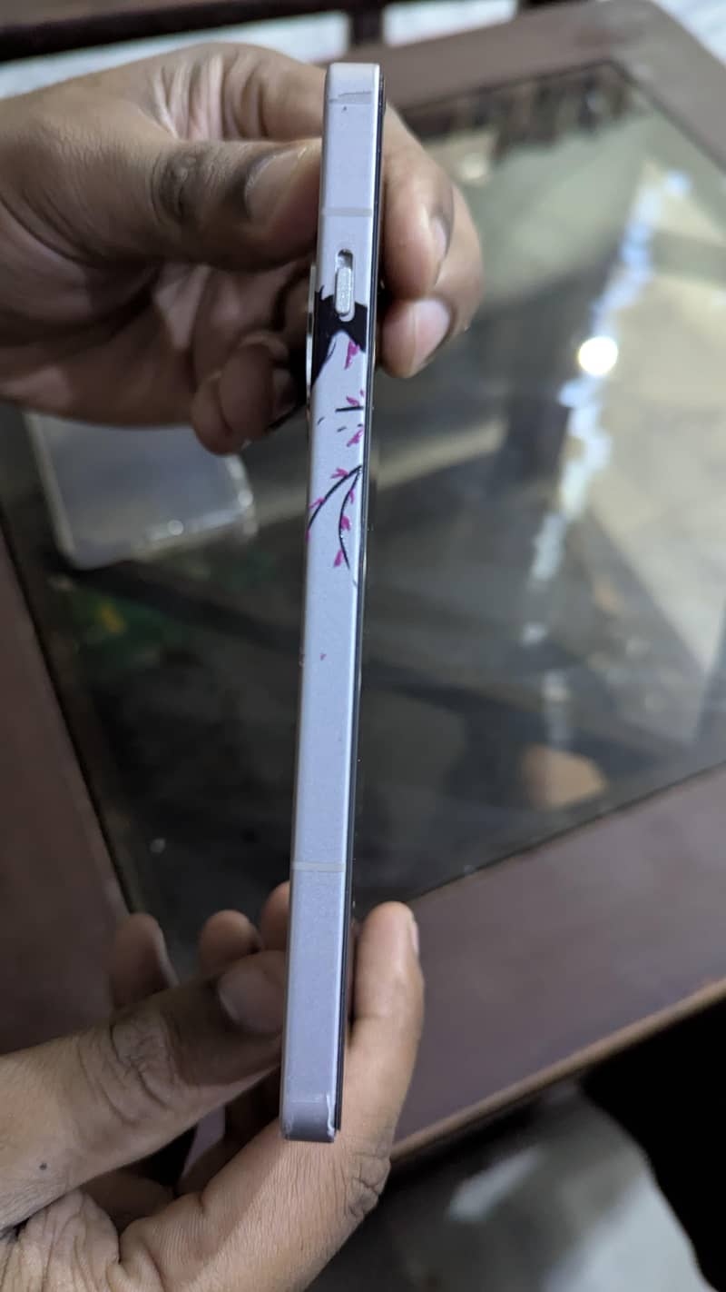 One Plus 13R 3