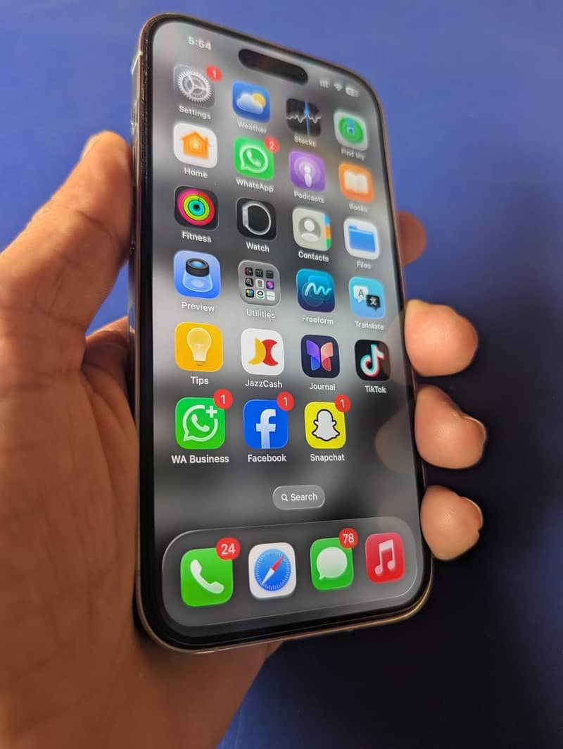 Apple iPhone 14 Pro 3