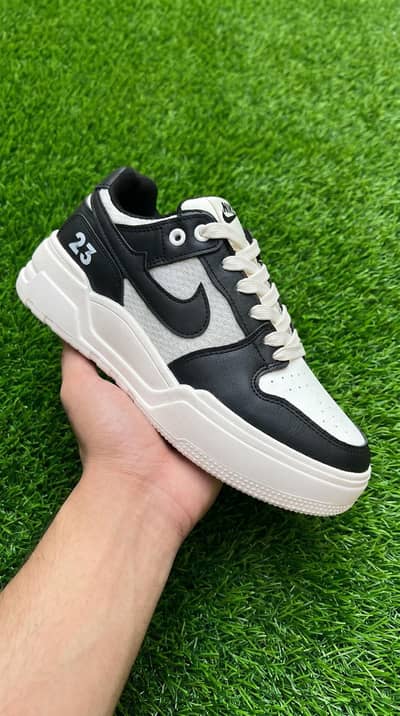 Stylish Black White Sneakers Casual & Daily Wear Shoes