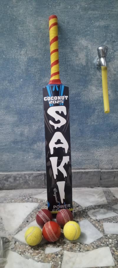 Saki Bat