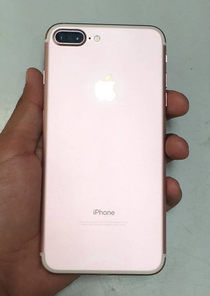 Apple iPhone 7 Plus 0