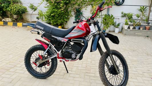 Urgent sale DT trail 175 yamaha