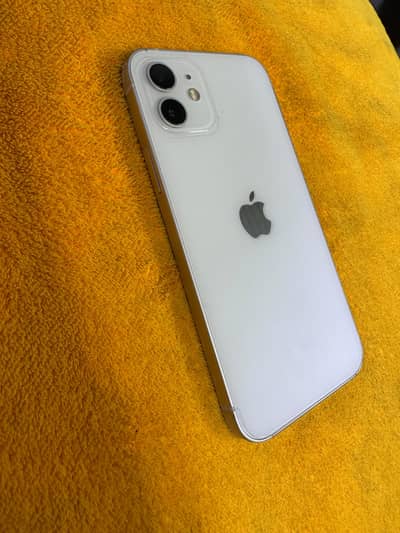 Apple iPhone 12