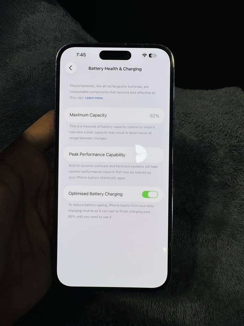 Apple iPhone 14 Pro Max 0