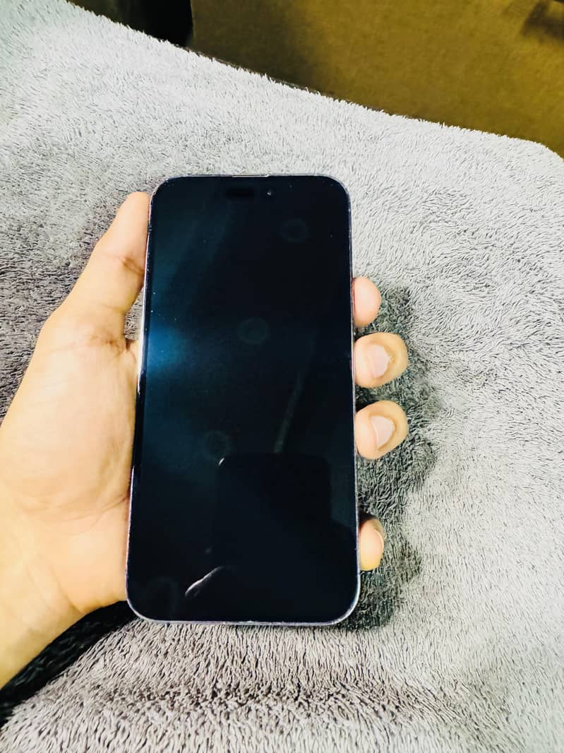 Apple iPhone 14 Pro Max 11