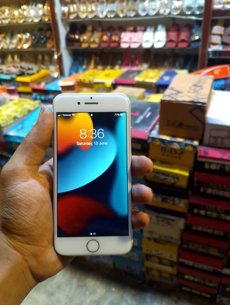 Apple iPhone 7 1