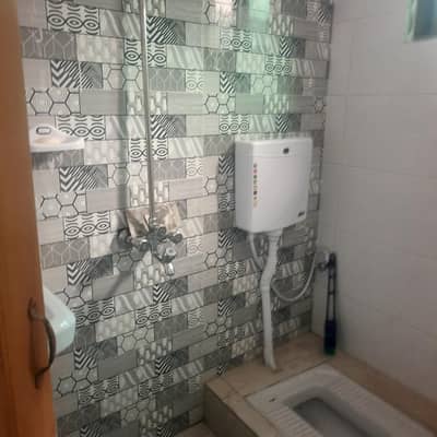 Brand new upper poction available for rent in shalley valley near range road Rwp