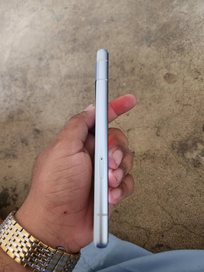 Google Pixel 7a 3