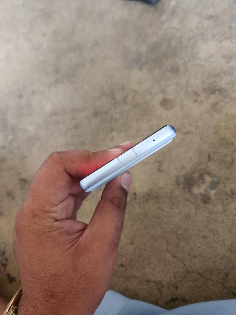 Google Pixel 7a 4