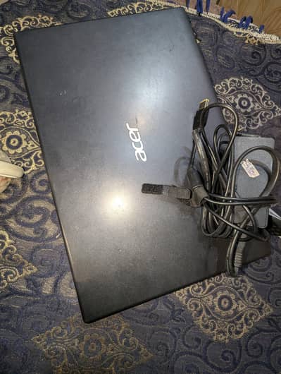 Acer Extensa 215-32