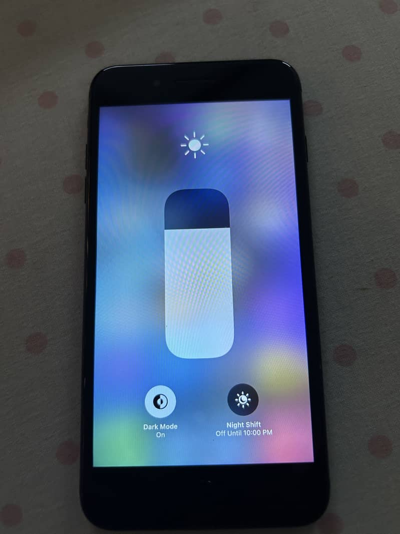 Apple iPhone 7 Plus 1