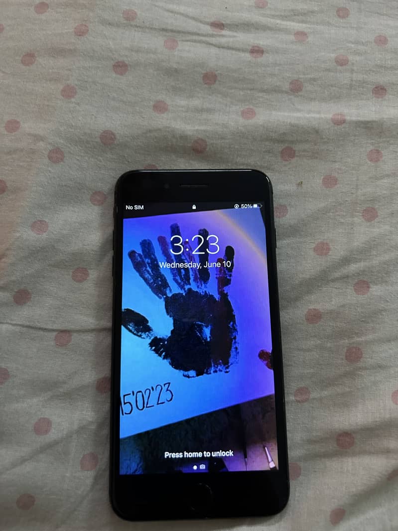 Apple iPhone 7 Plus 3