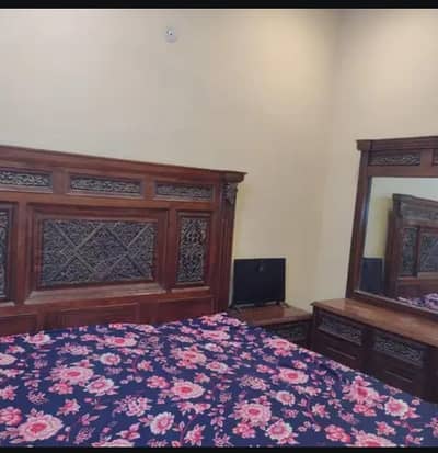 Lightly Used Furniture Set — Sheesham Chiniot Wood | For Sale