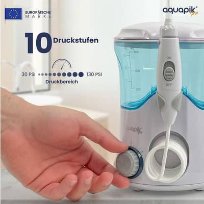 Aquapik PRO Water Flosser with 10 Pressure Levels – White