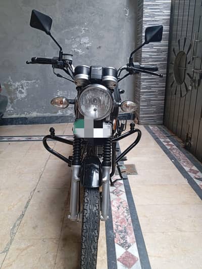 Suzuki gs 150 se