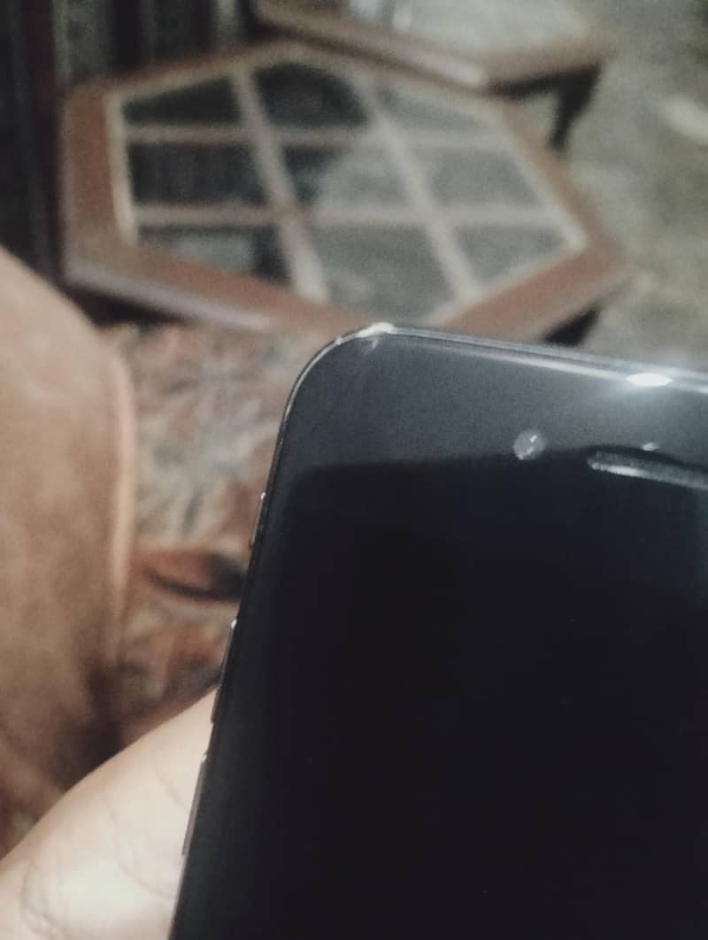 Apple iPhone 8 1