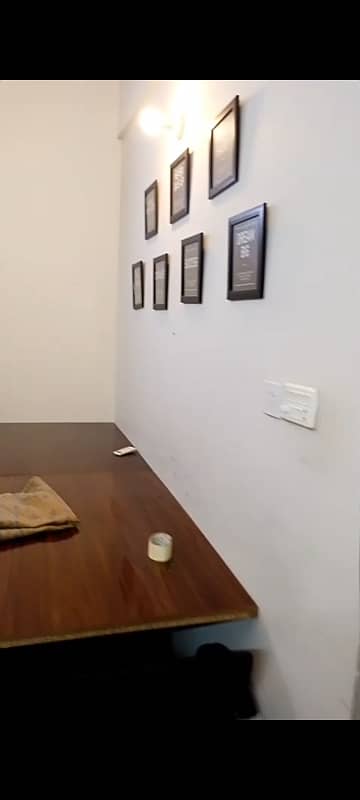 5 BED COMMERCIAL GROUND PORTION AVILABLE FOR RENT IN GULSHAN E IQBAL 13/D1