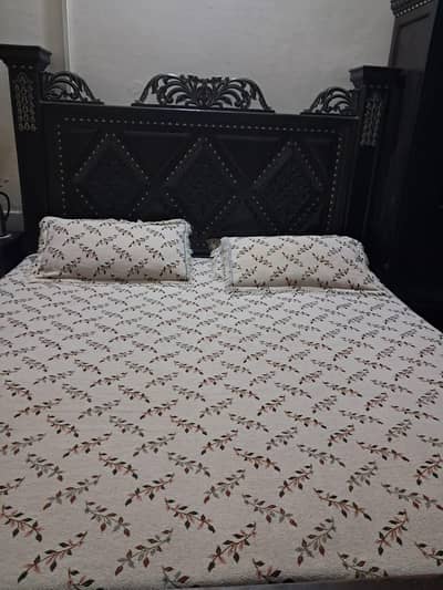 king size bed