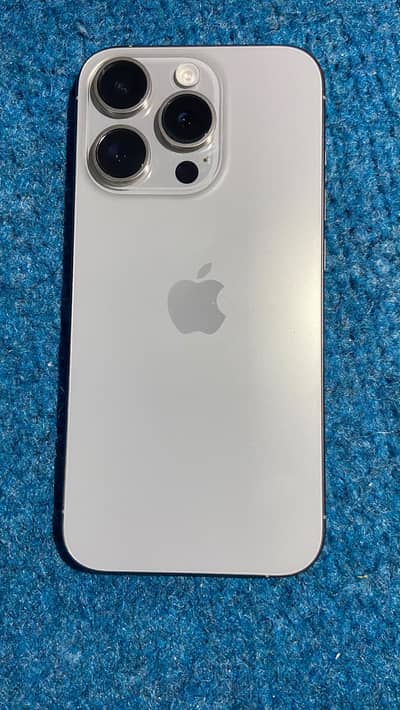 Apple iPhone 15 Pro