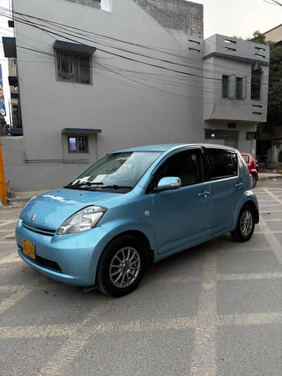 Toyota Passo 2004