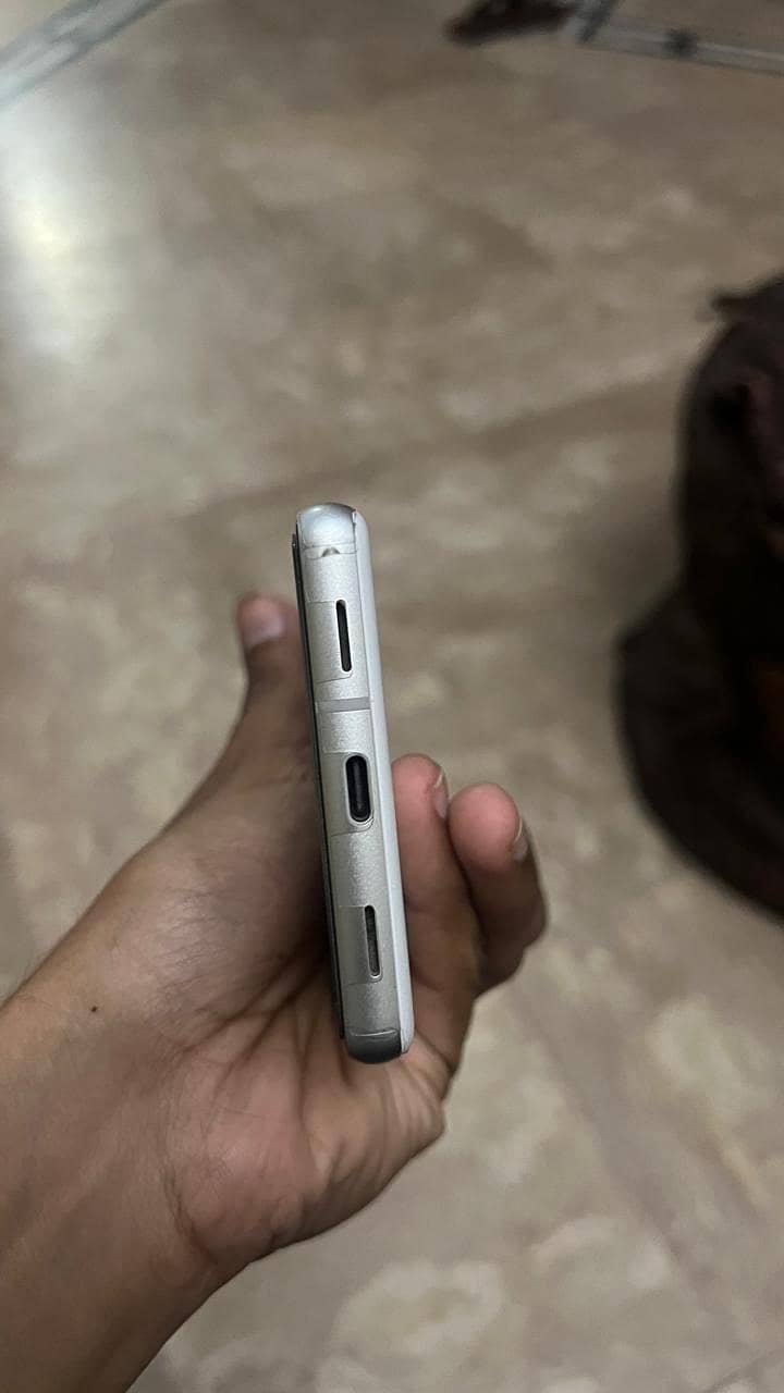 Google Pixel 7a 3