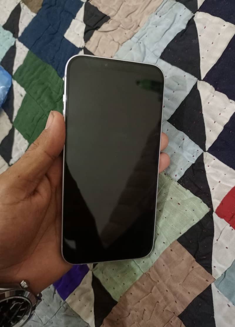 Apple iPhone 14 plus 4