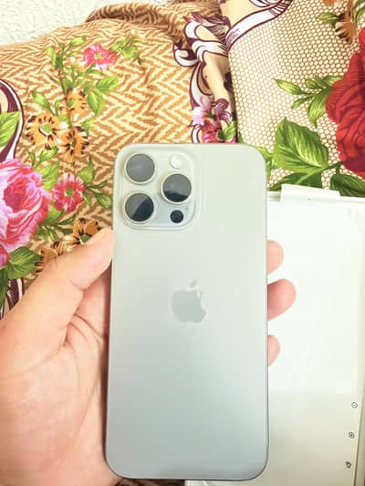 Apple iPhone 15 Pro Max jv