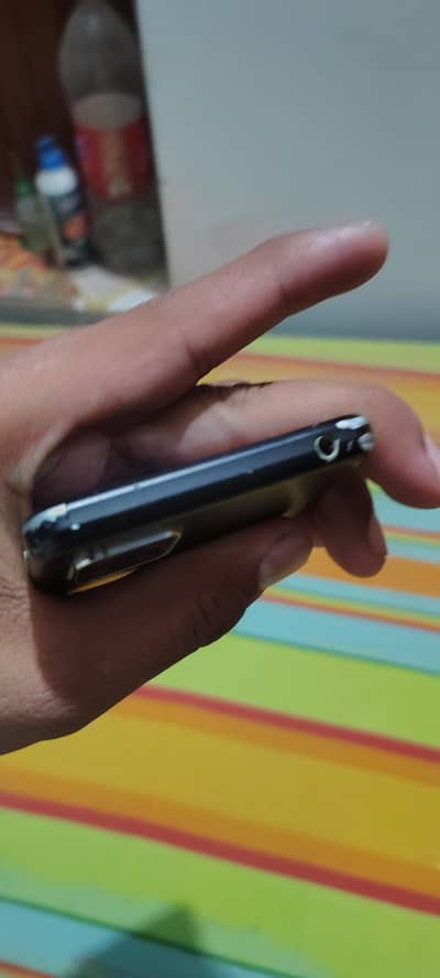 Sharp Aquos Sense 5G ----4/128.  exchange possible