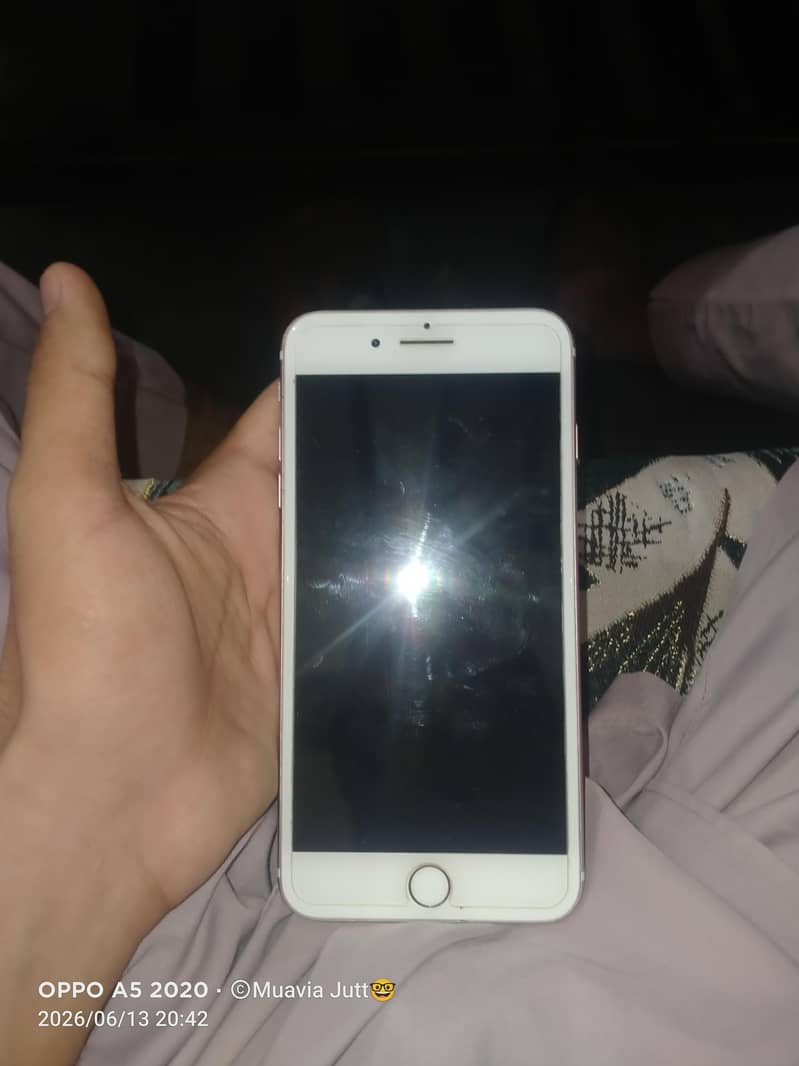 Apple iPhone 7 Plus 2