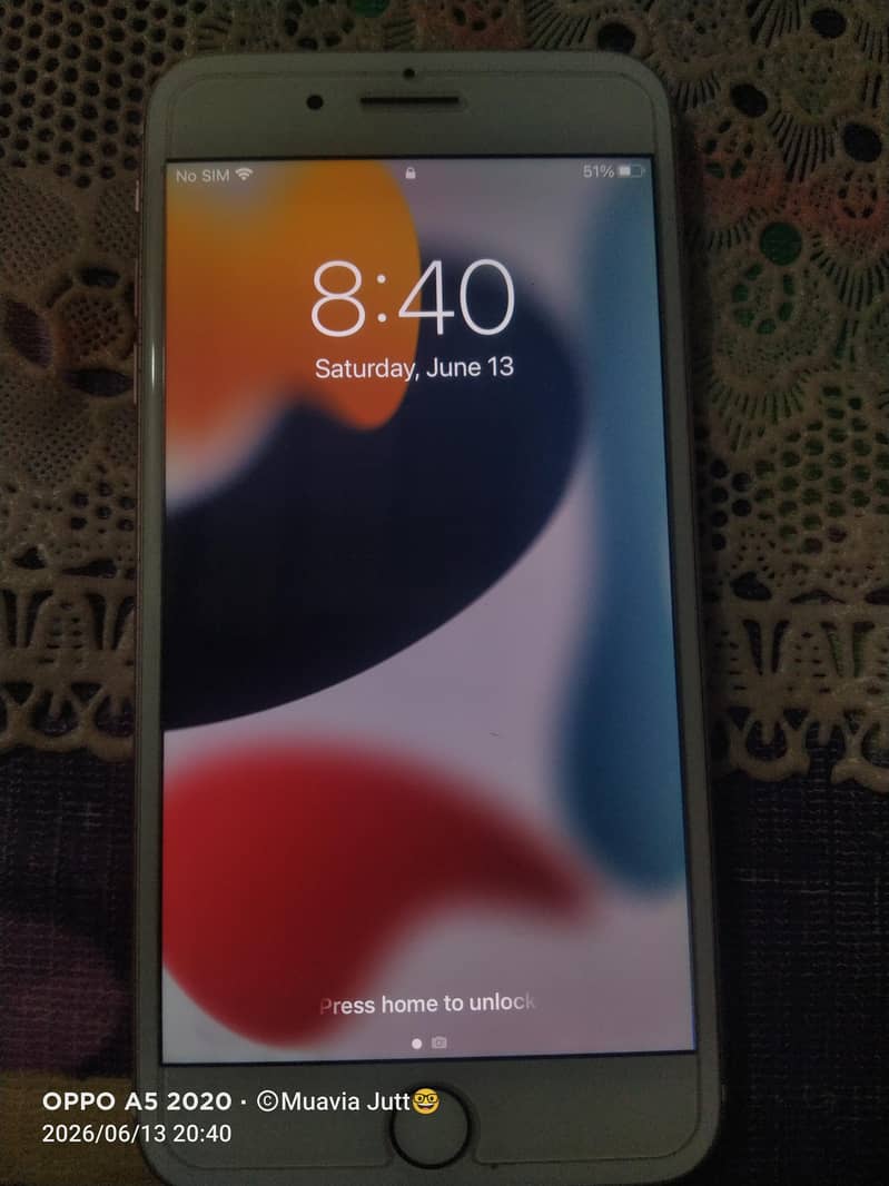 Apple iPhone 7 Plus 6
