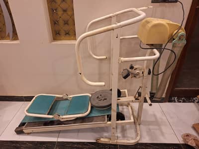 4-in-1 Manual Treadmill + Twister + Massager + Exercise Cycle