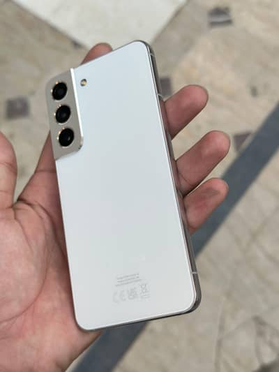 Samsung Mobile S22