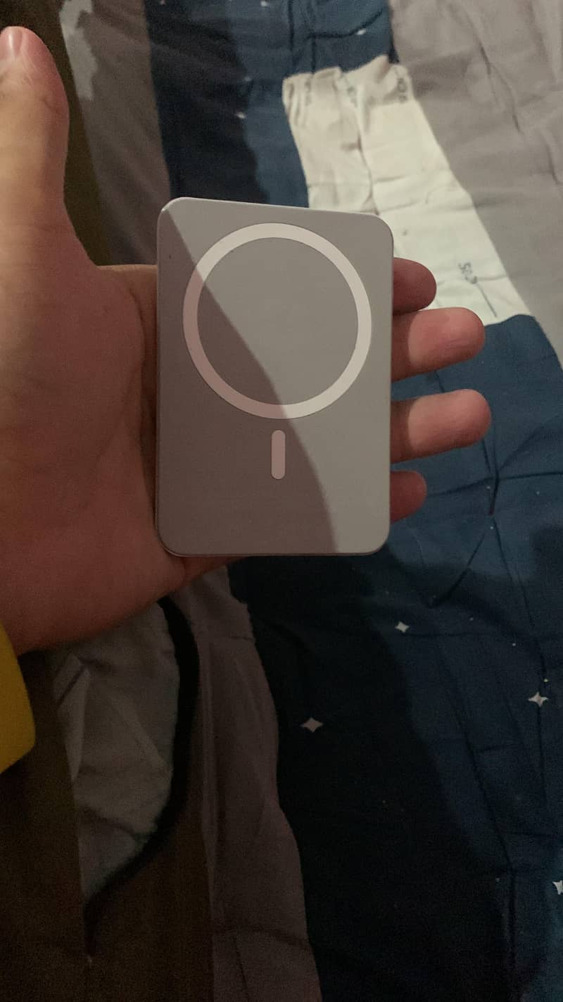 Infinix Note 40 Pro Plus 4