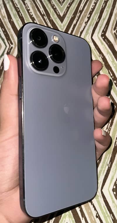 Apple iPhone 13 Pro