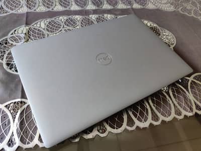Dell Latitude 5320