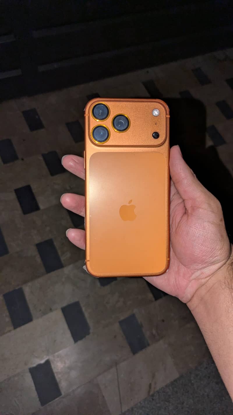 iphone 17 pro max 4
