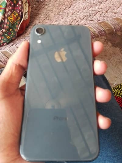 Apple iPhone XR