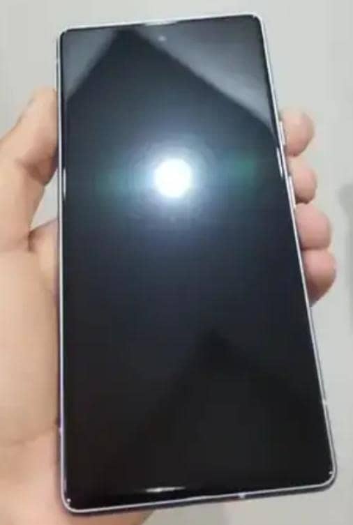 Google Pixel 7 4