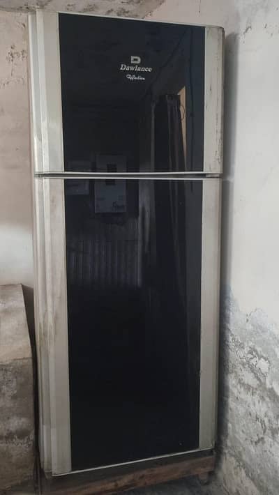 Dawlance refrigerator