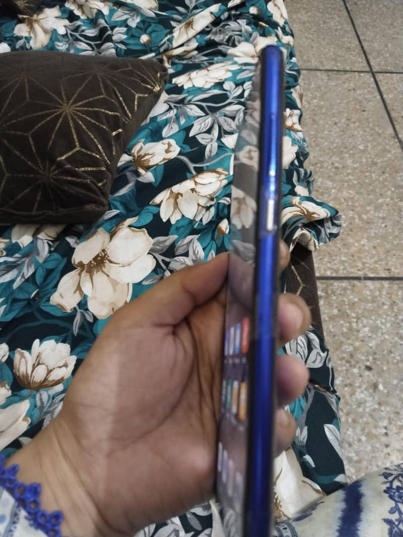 Redme Note 8 pro 4